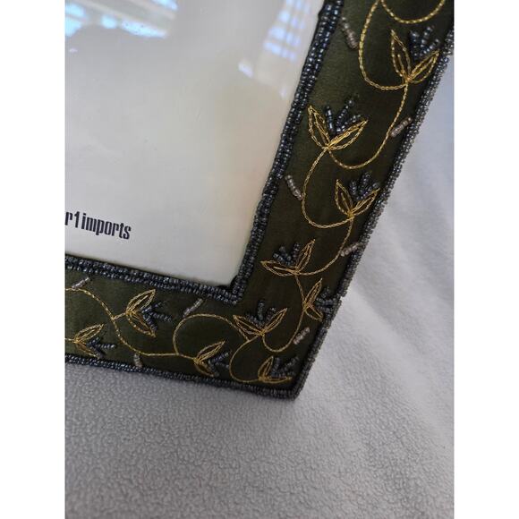 Pier 1 Imports Green Picture Frame Satin Beaded  Embroidered 5x7" Floral - Picture 3 of 7